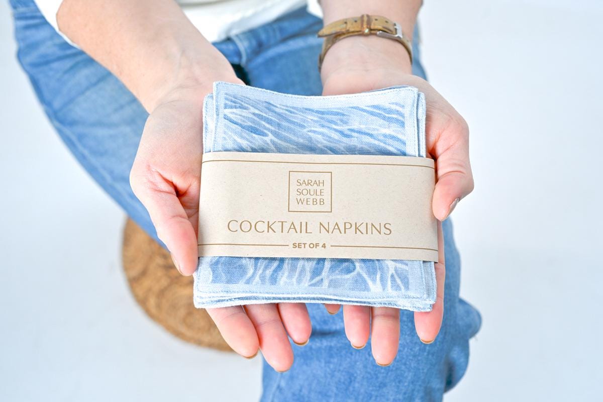 table cocktail napkin